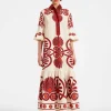 Artemis DressMedallion Plac&eacute;e Cream in Cotton Poplin