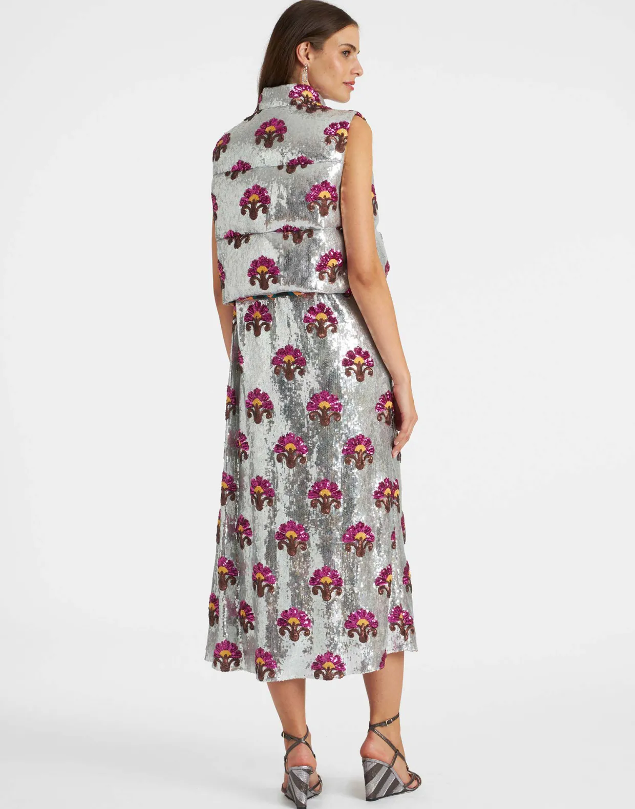 Bonbon Puffer VestSilver in Textured Sequins