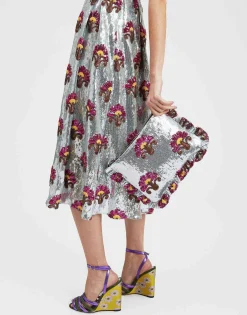 Hand PochetteSilver in Textured Sequins
