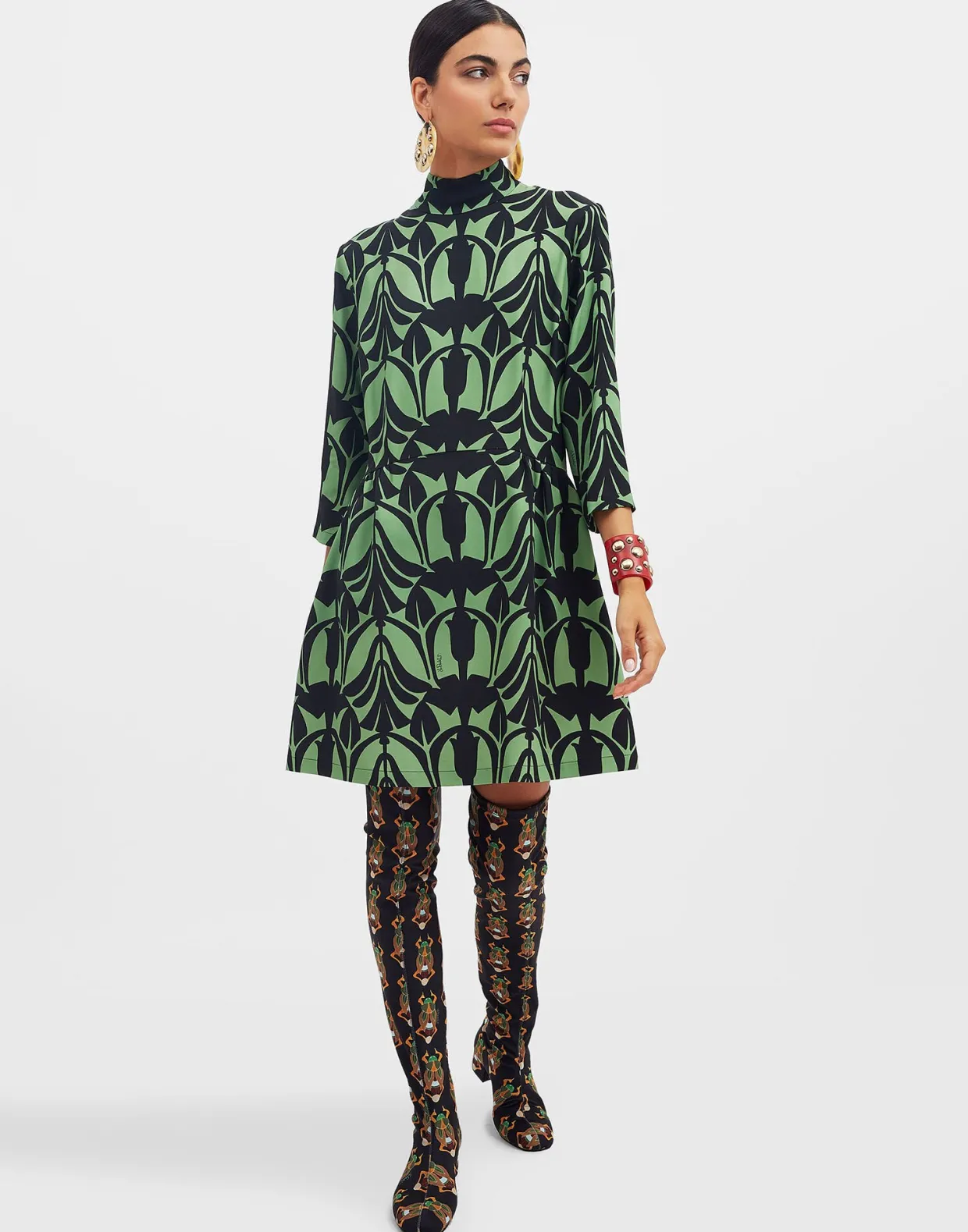 Juliet DressPapyrus Green in Sablé Satin