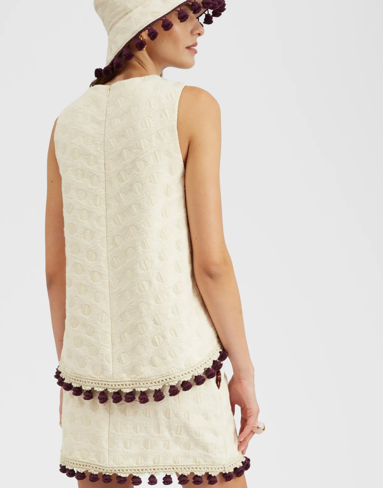 La Scala TopCreamy in Jacquard With Tassels