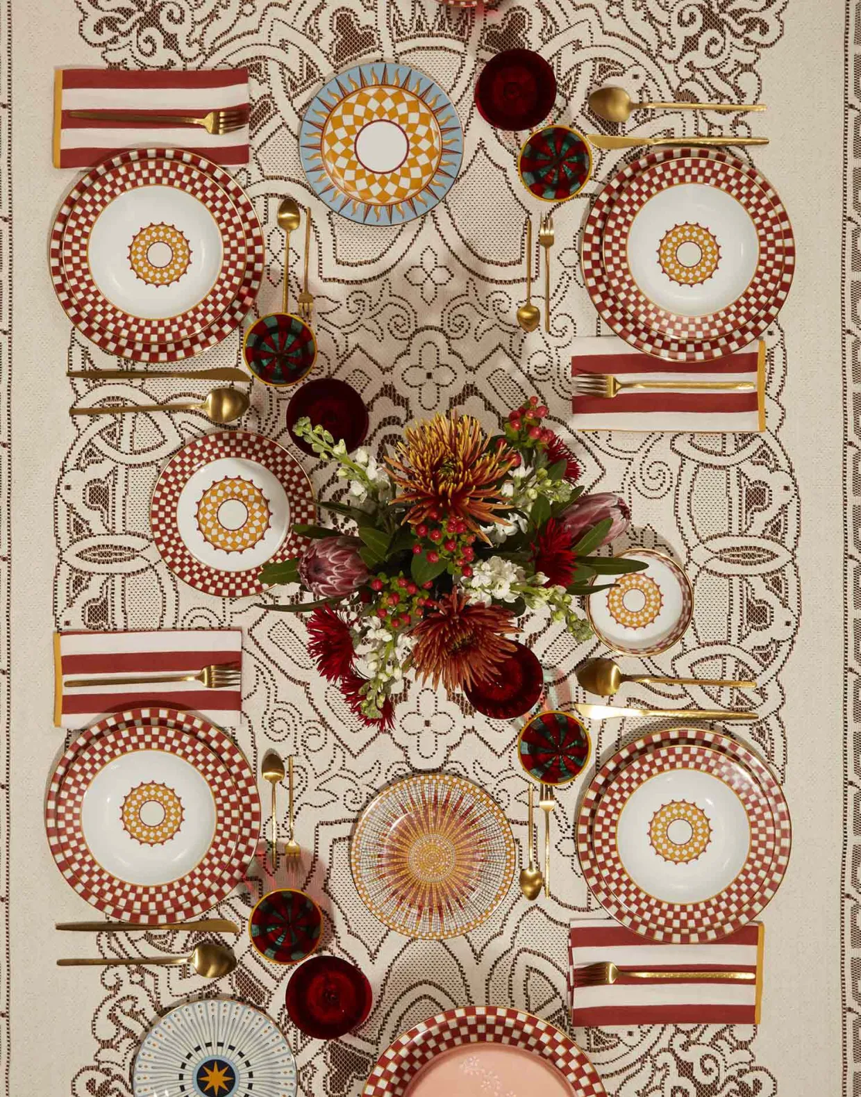 Lacey Large TableclothSolid White Smoke in Embroidered Cotton