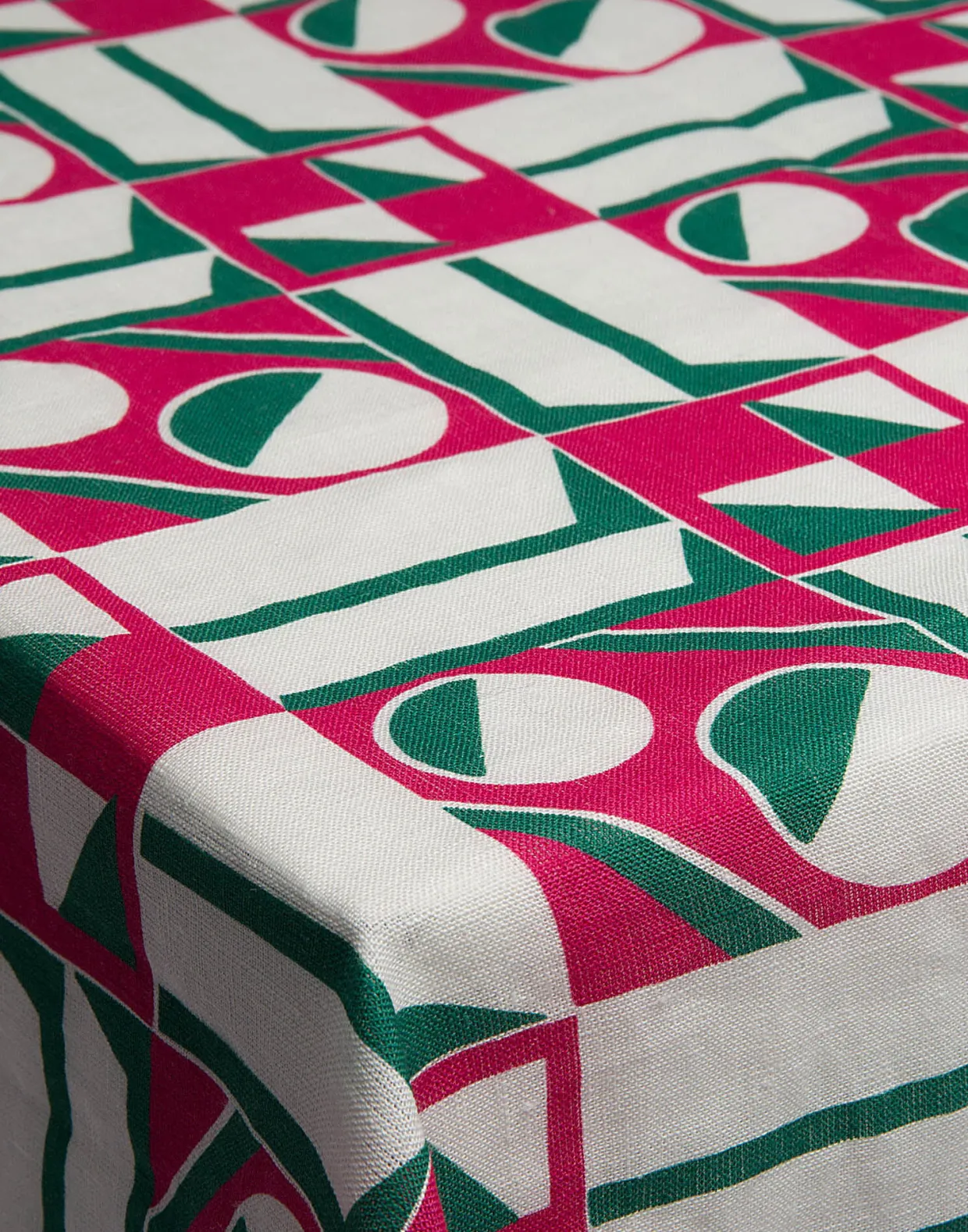 Large TableclothGeometrico Rosa in Linen