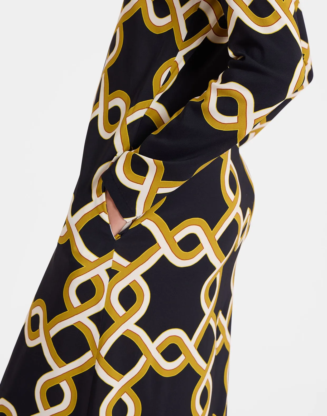 Long Sleeve Swing DressTackle Black in Sablé