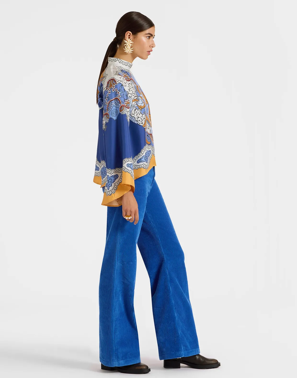 Make An Exit TopPortal Placée Light Blue in Silk Twill