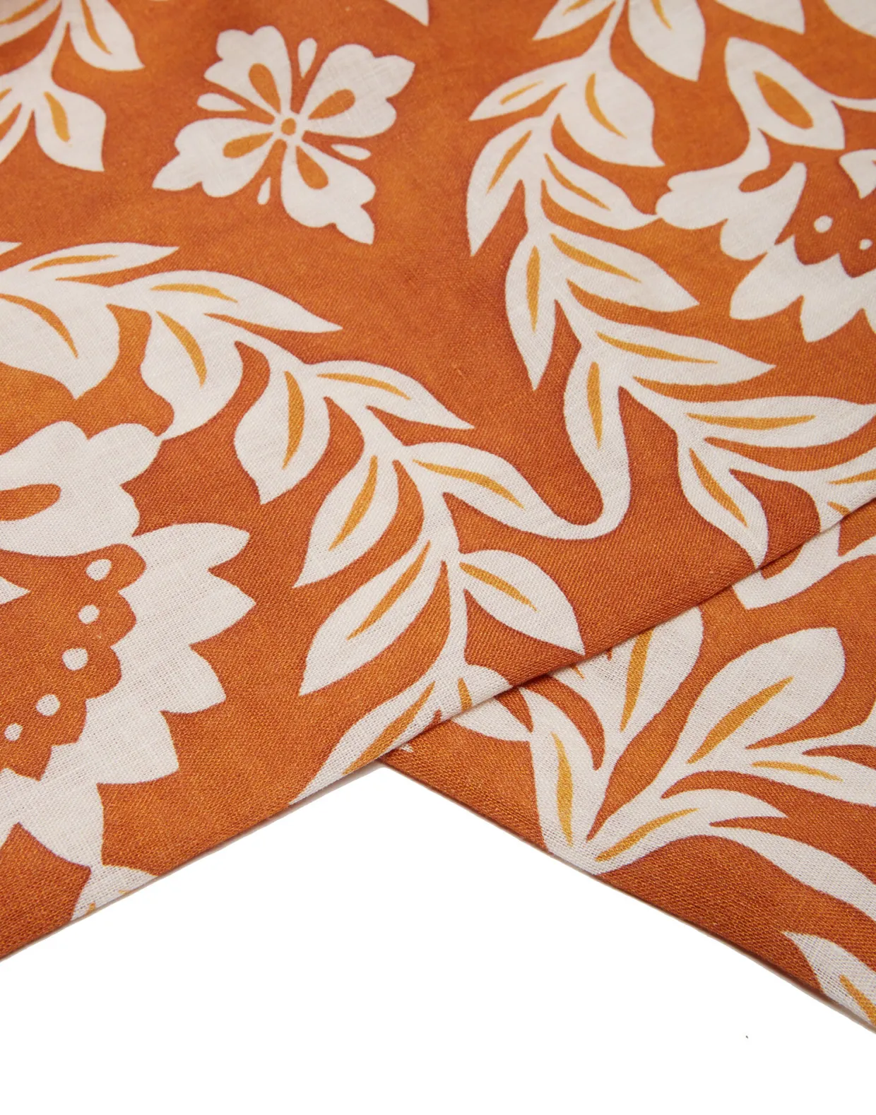 Medium TableclothGarland Siena in Linen