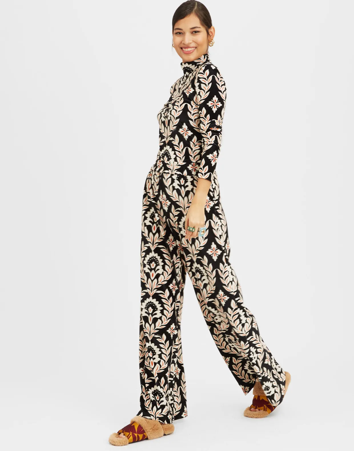 Palazzo PantsGhirlanda Black in Velvet Stretch