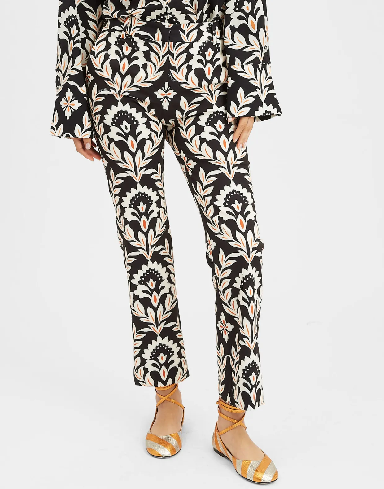24/7 PantsGhirlanda Black in Compact Jersey
