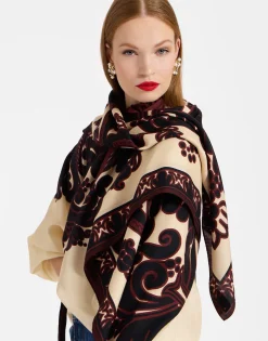 Silk FoulardCorsini Plac&eacute;e Cream in Silk Wool