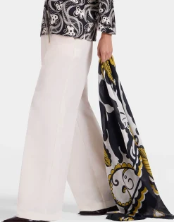 Square ScarfMarea Black & White in Modal Silk