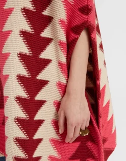 Trine CapeBordeaux in Wool Intarsia