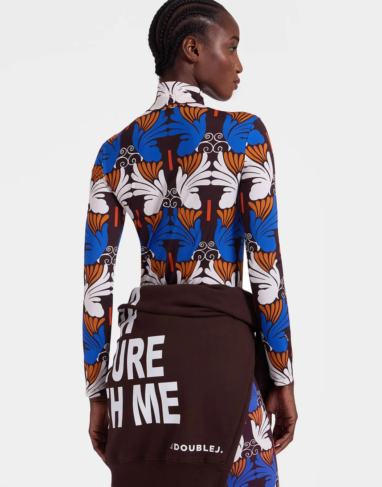 TurtleneckAli Chocolate in Skinny Jersey